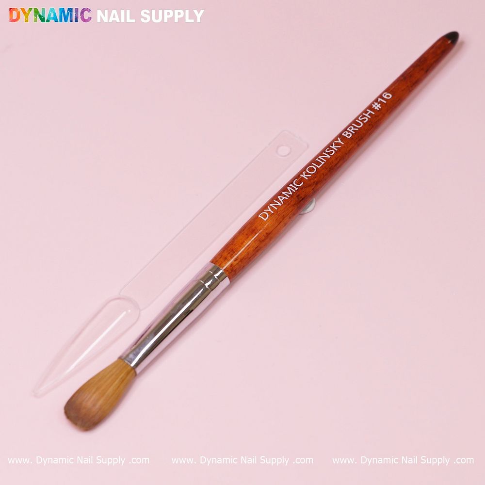 Wooden handle Kolinsky brush - 13