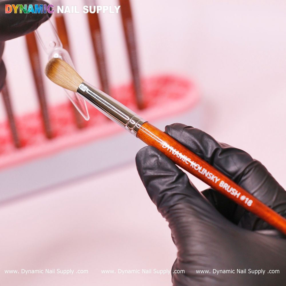 Wooden handle Kolinsky brush - 7